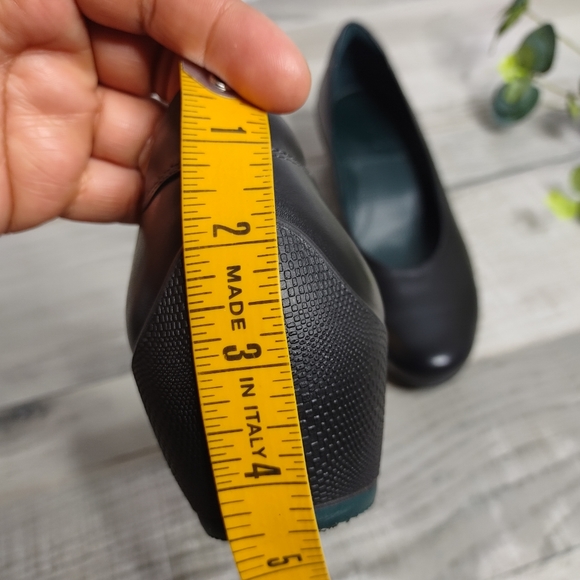 Ecco Black Noir Women's Sculptured Pumps EUR 38 US 7/7.5 - Picture 13 of 13